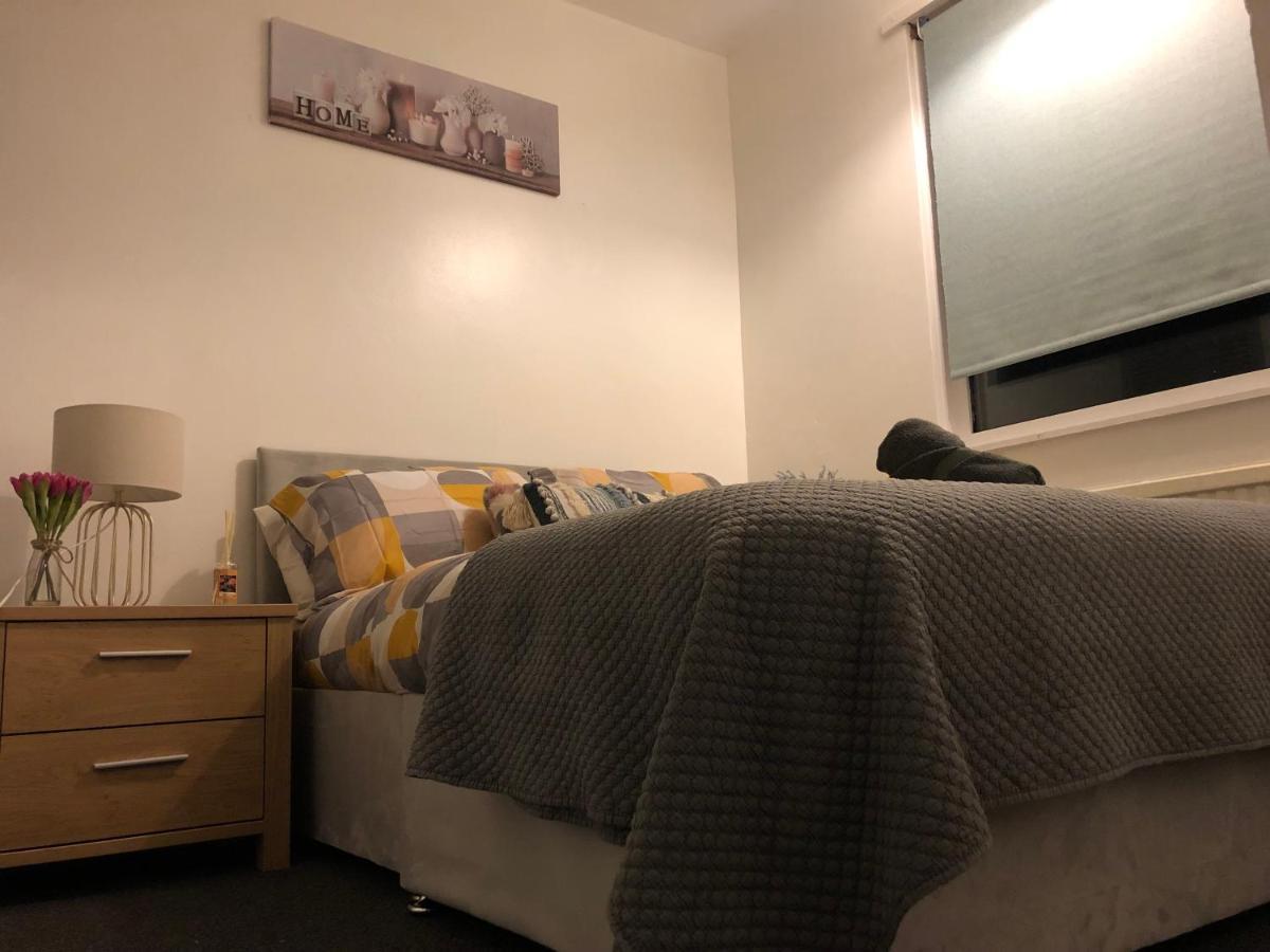 Handsworth Home - 2 Bedroomed Sheffield Bagian luar foto