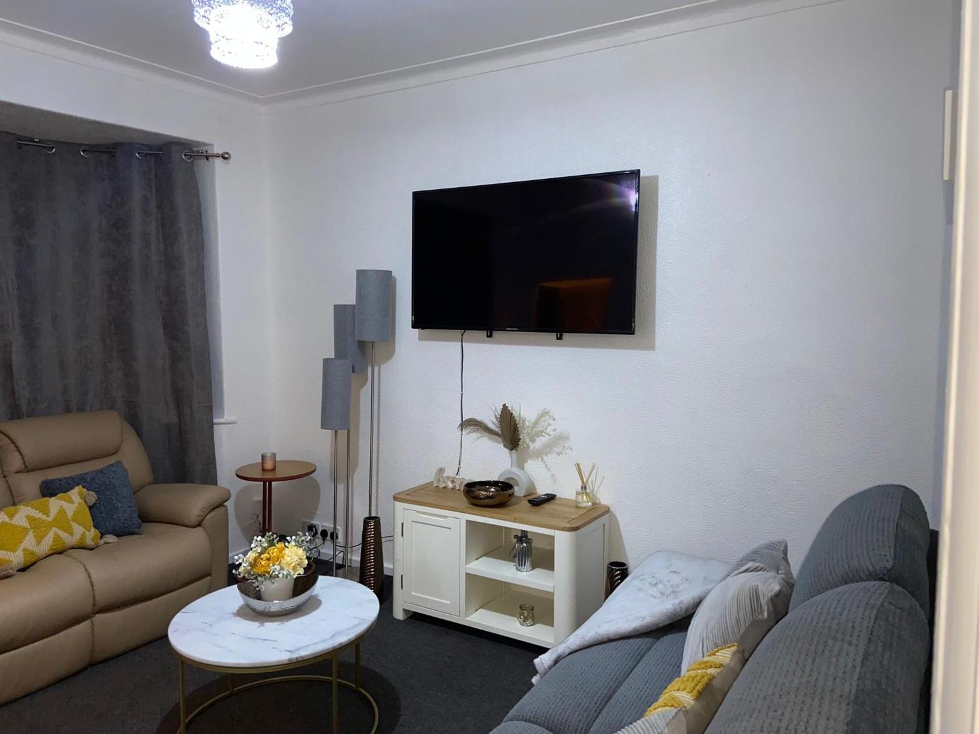 Handsworth Home - 2 Bedroomed Sheffield Bagian luar foto